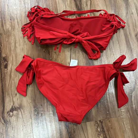 Red fringe bikini set - Picture 4 of 5